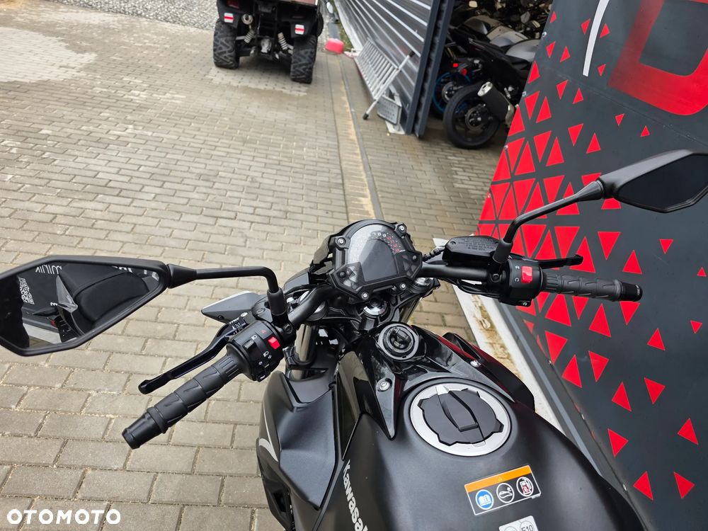 Kawasaki Z 650 - 11