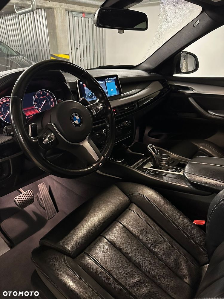 BMW X6 - 12