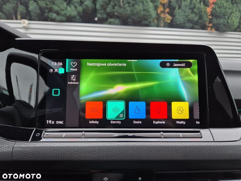 Volkswagen Golf VIII 2.0 TSI GTI DSG - 24