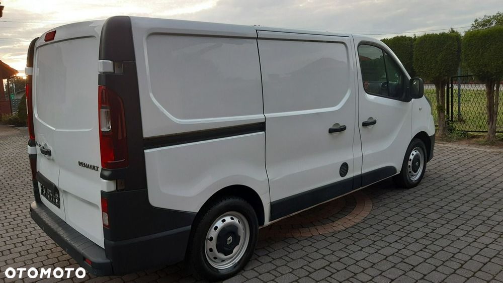 Renault Trafic - 29