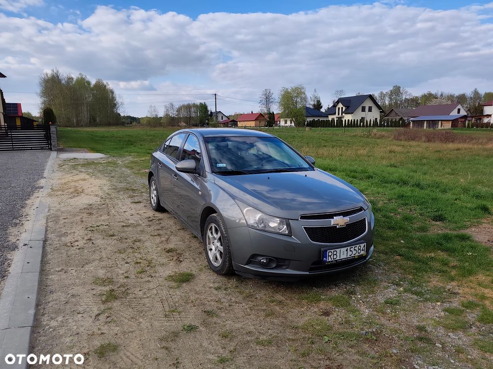 Chevrolet Cruze 2.0 VDCi LS - 34