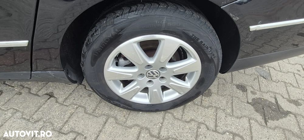Volkswagen Passat - 17