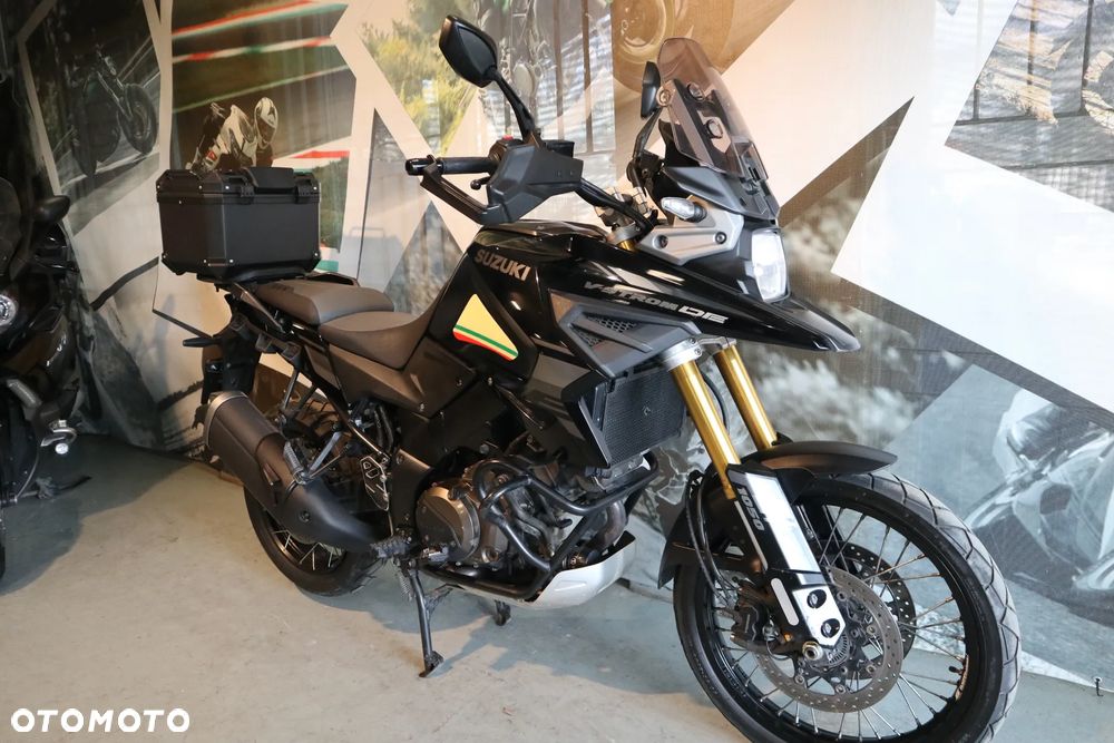 Suzuki V-STROM - 17