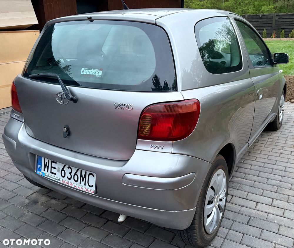 Toyota Yaris 1.0 Terra - 3