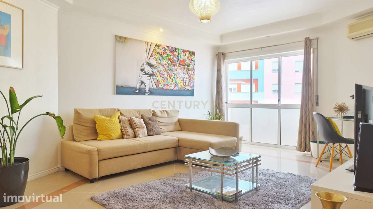 Apartamento T2 em Corroios, Seixal - Oportunidade Única! - Grande imagem: 2/26