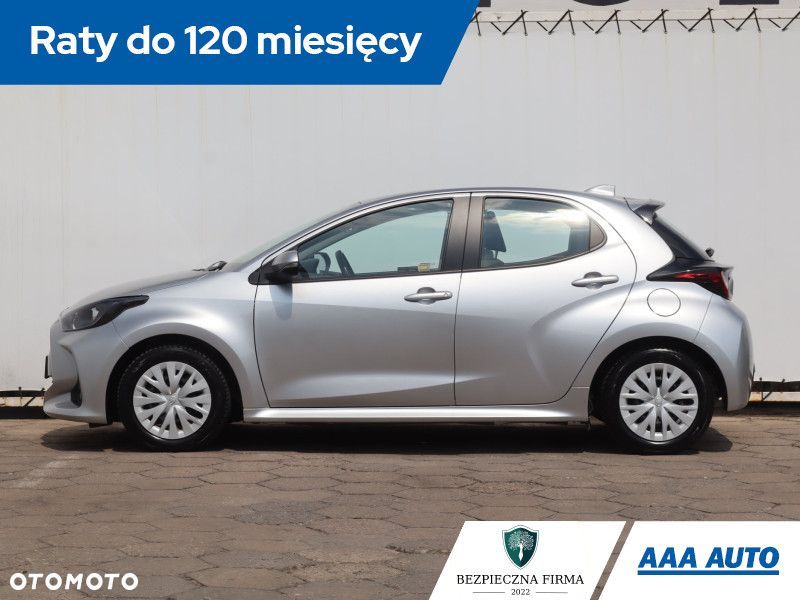Toyota Yaris - 4