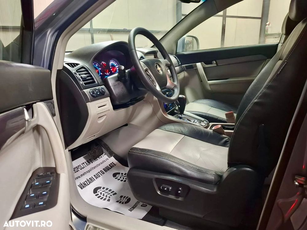 Chevrolet Captiva 2.2D AWD Plus Aut. 7 locuri LT black leather - 7