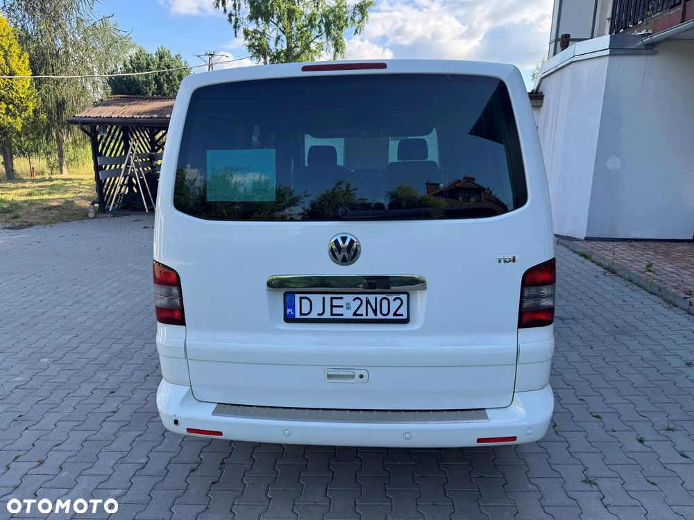 Volkswagen Multivan - 6