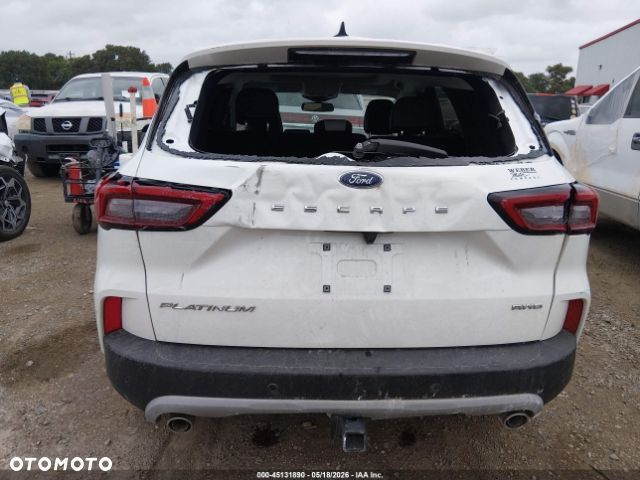 Ford Escape 2.0 EcoBoost AWD Titanium - 8