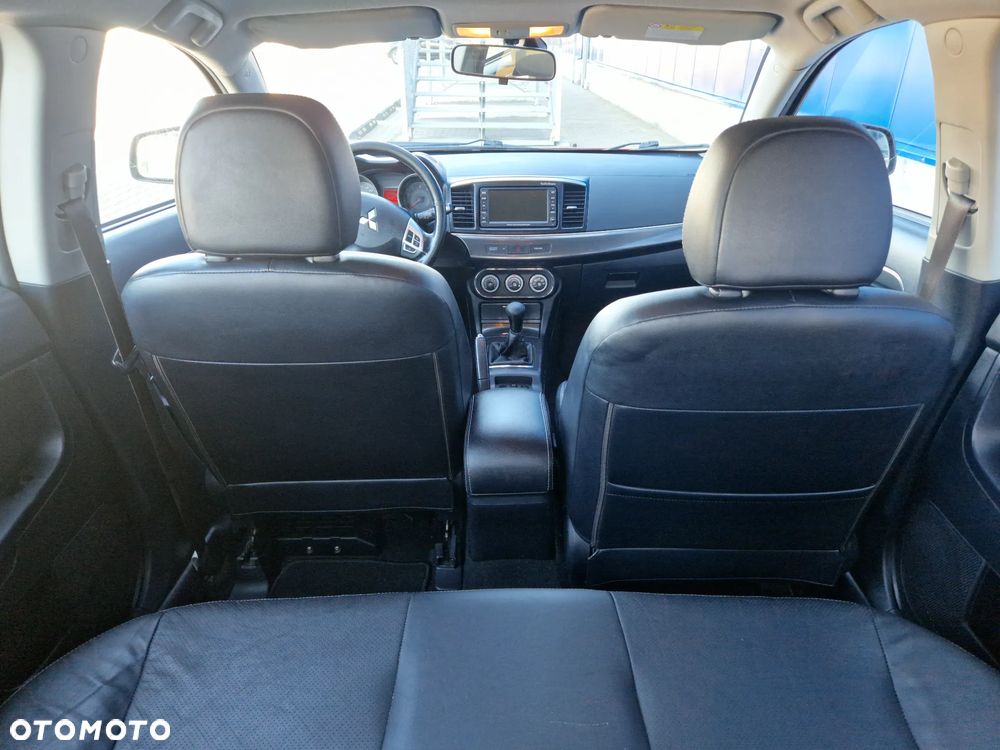 Mitsubishi Lancer 1.8 Intense - 18