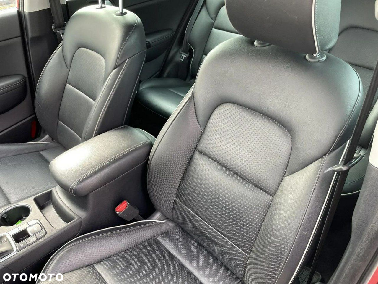 Kia Sportage 1.7 CRDI Business Line 2WD DCT - 11
