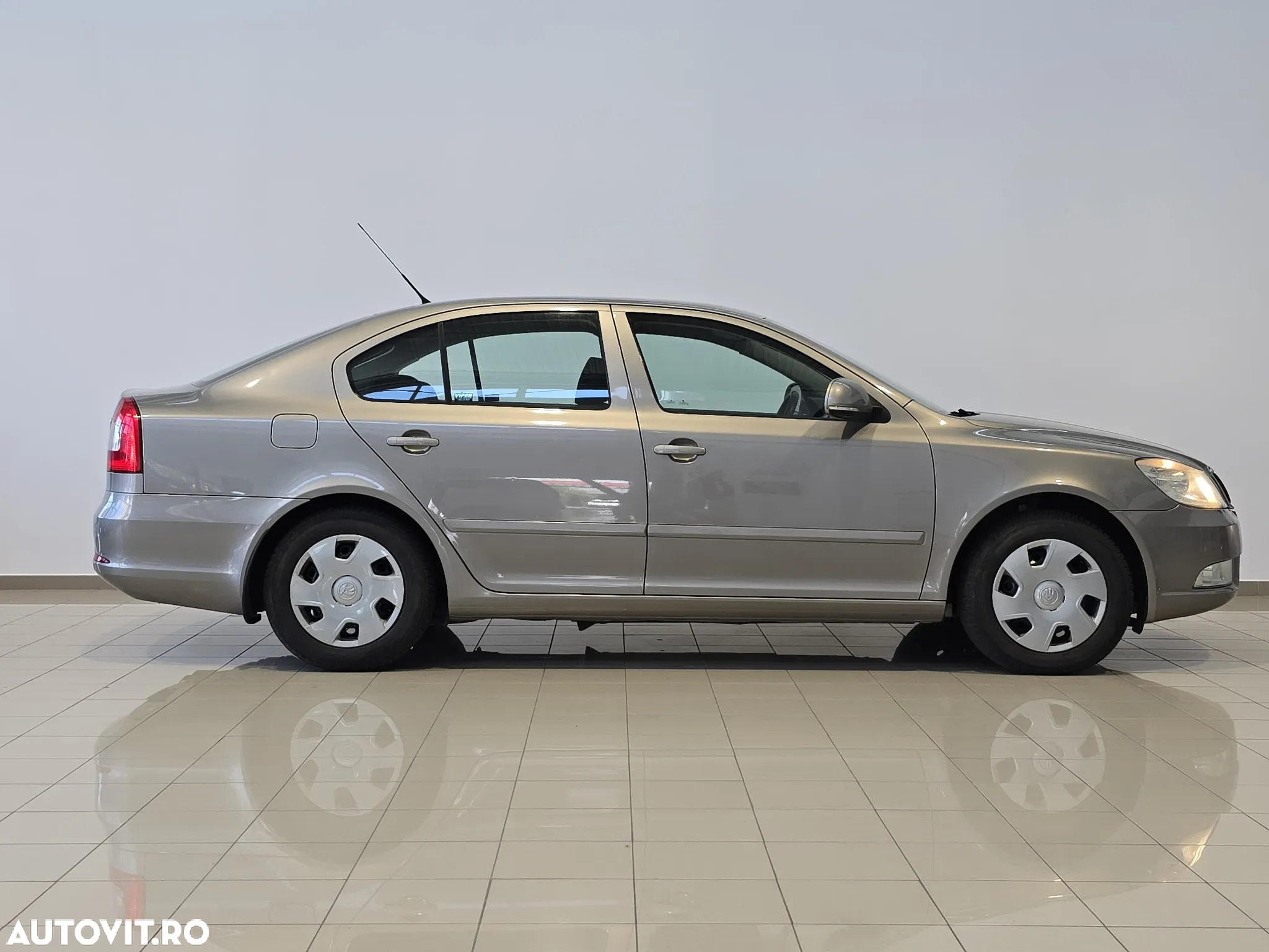 Skoda Octavia 1.4 TSI Bussiness - 18