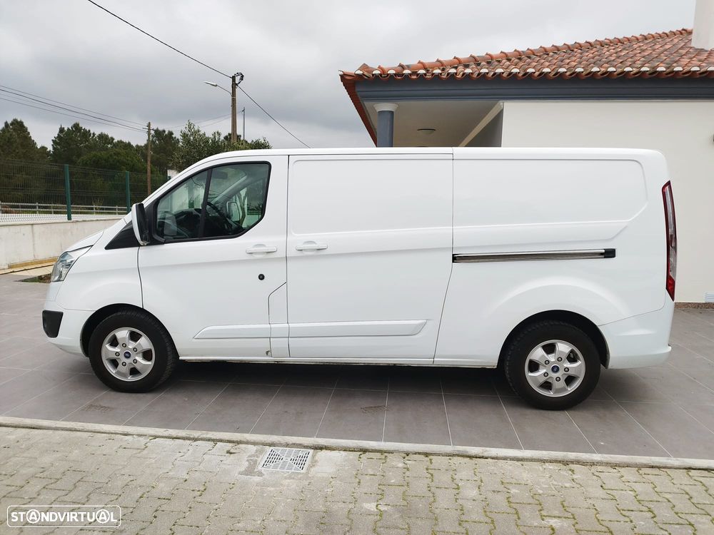 Ford Transit Custom  2.2 Tdci 125 Cv L2H1 Longa, 2 portas laterais - 16