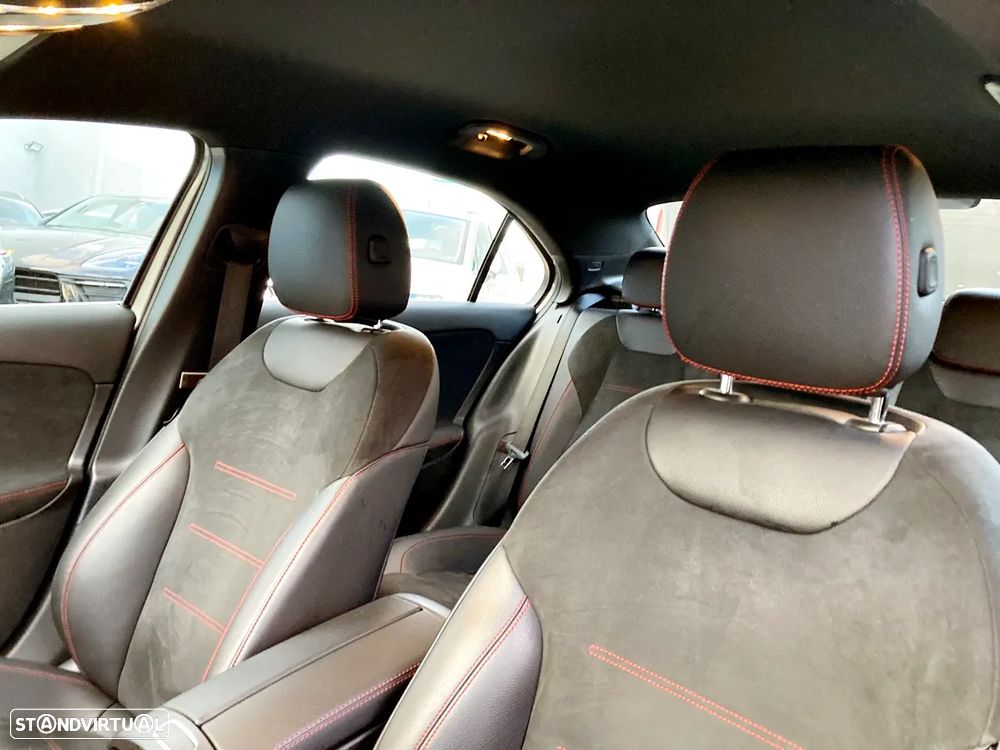 Mercedes-Benz A 180 d AMG Line Aut. - 25