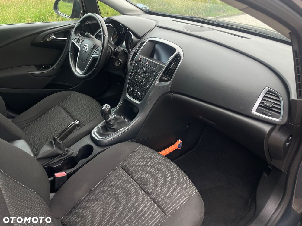 Opel Astra 1.6 D (CDTI) Start/Stop Innovation - 15