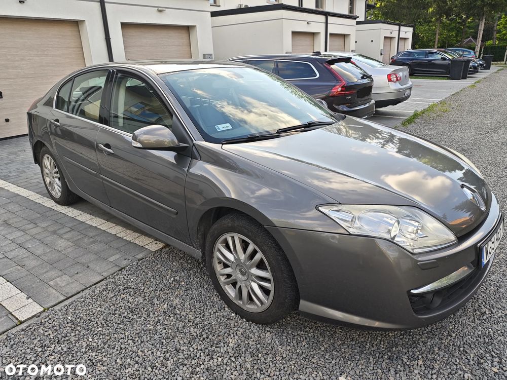 Renault Laguna - 1