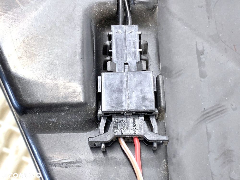 SUBWOOFER  AUDI A4 B7 Avant (8ED) 2004 - 2008 2.0 TDI 103 kW [140 KM] olej napędowy 2004 - 2008 - 5