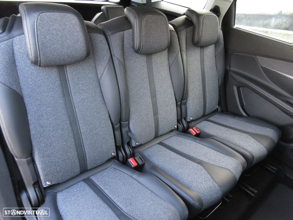 Peugeot 5008 BlueHDI 120 EAT6 Allure - 35