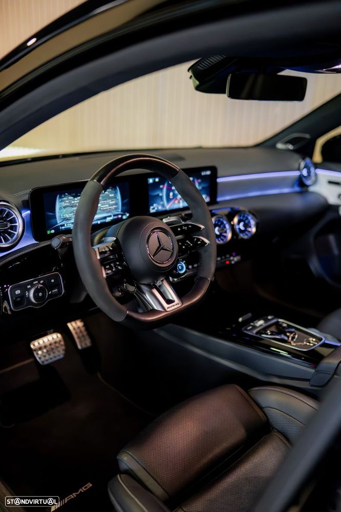 Mercedes-Benz A 45 AMG S 4Matic+ Speedshift DCT 8G - 37