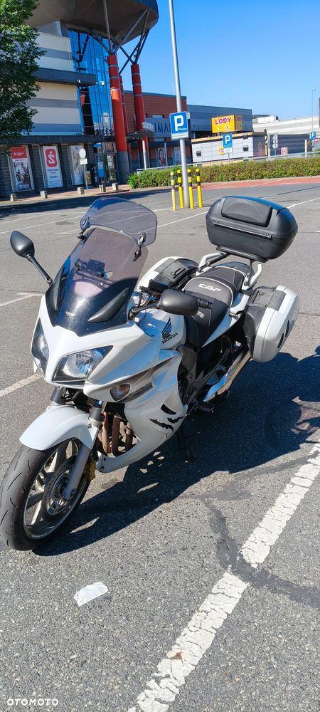 Honda CBF - 3