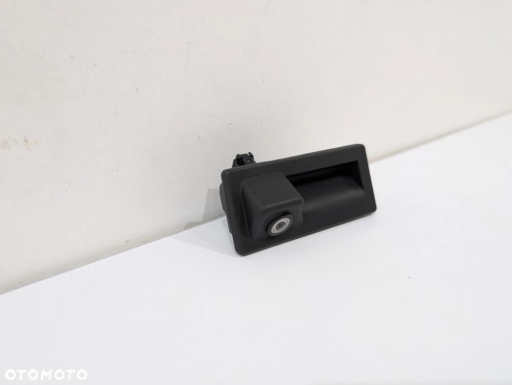 AUDI A4 B9 A5 8W KAMERA COFANIA KLAMKA BAGAŻNIKA 565827566 - 2