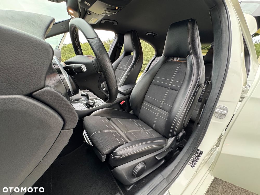 Mercedes-Benz Klasa A 180 Activity Edition - 25