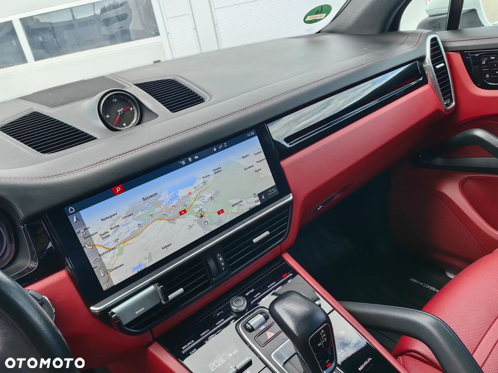 Porsche Cayenne Tiptronic S Platinum Edition - 12