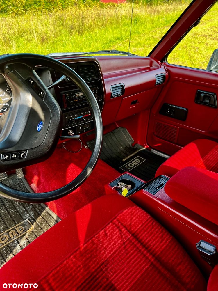 Ford Ranger - 10
