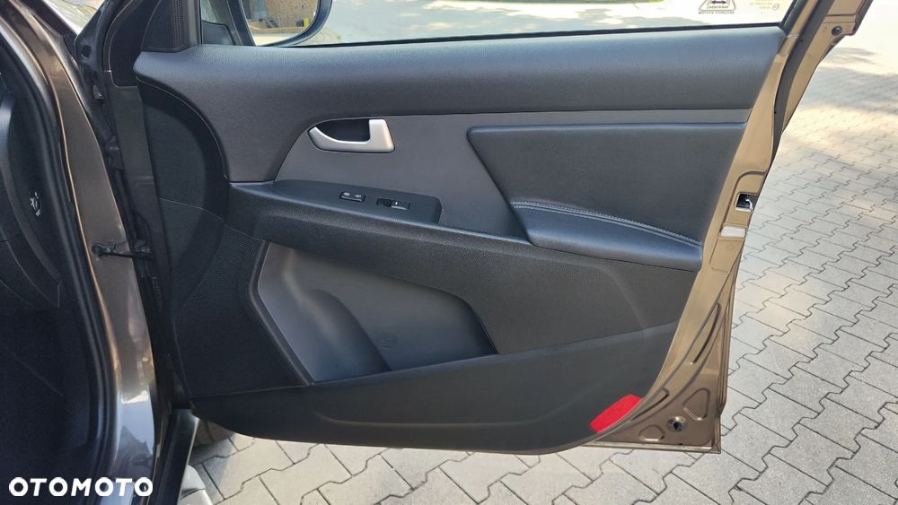 Kia Sportage 2.0 GDI AWD Spirit - 34