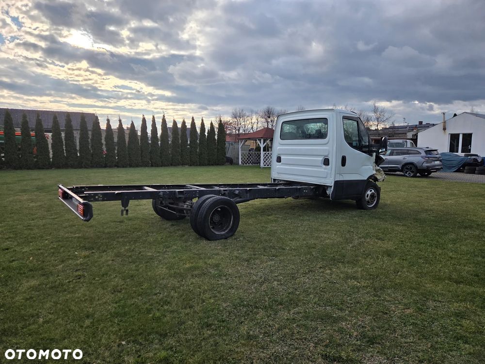 Iveco Daily - 14