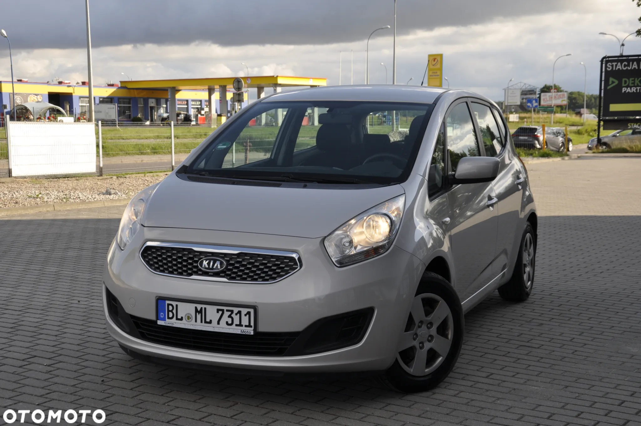 Kia Venga 1.4 Business Line - 10