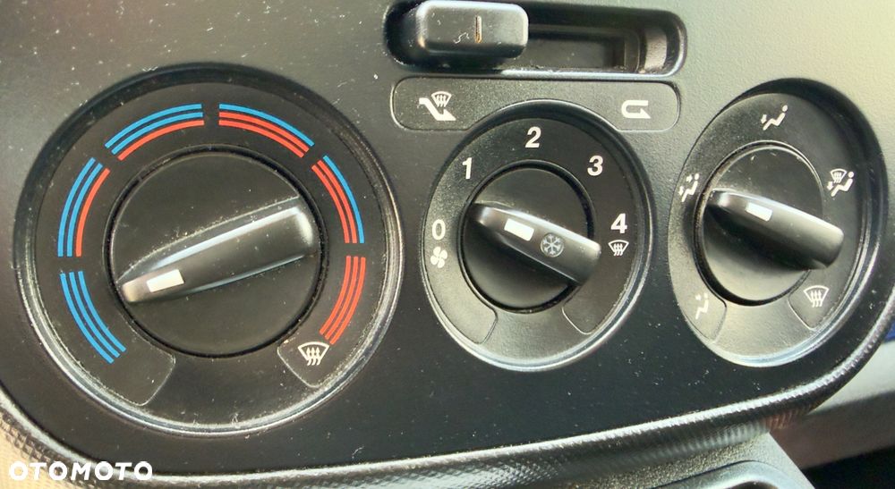 Fiat Fiorino 1.4 Easy - 11