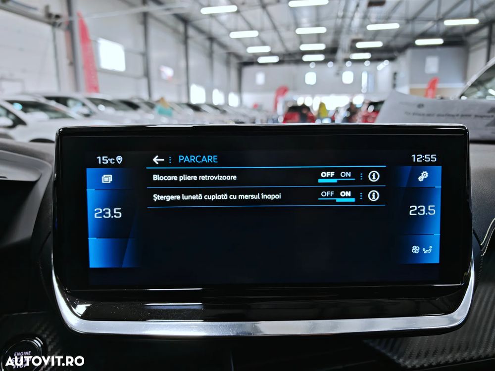 Peugeot 2008 PureTech 130 EAT8 GT - 16