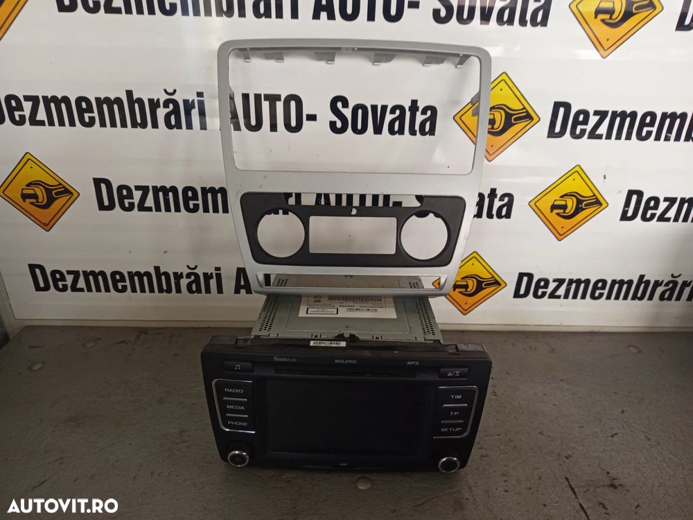 Radio CD Player Aux Auxiliar BOLERO Skoda Octavia 2 2004 - 2013 - 4