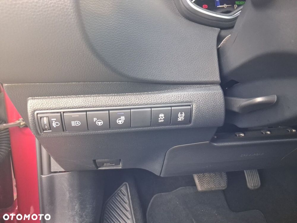 Toyota Corolla - 12
