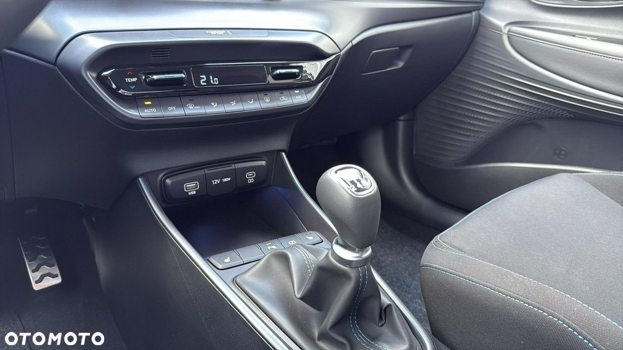 Hyundai Bayon 1.2 MPI Smart - 22
