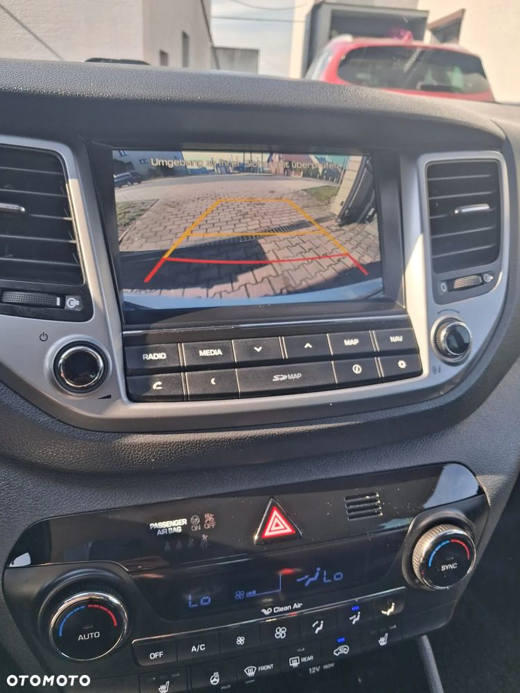 Hyundai Tucson - 16