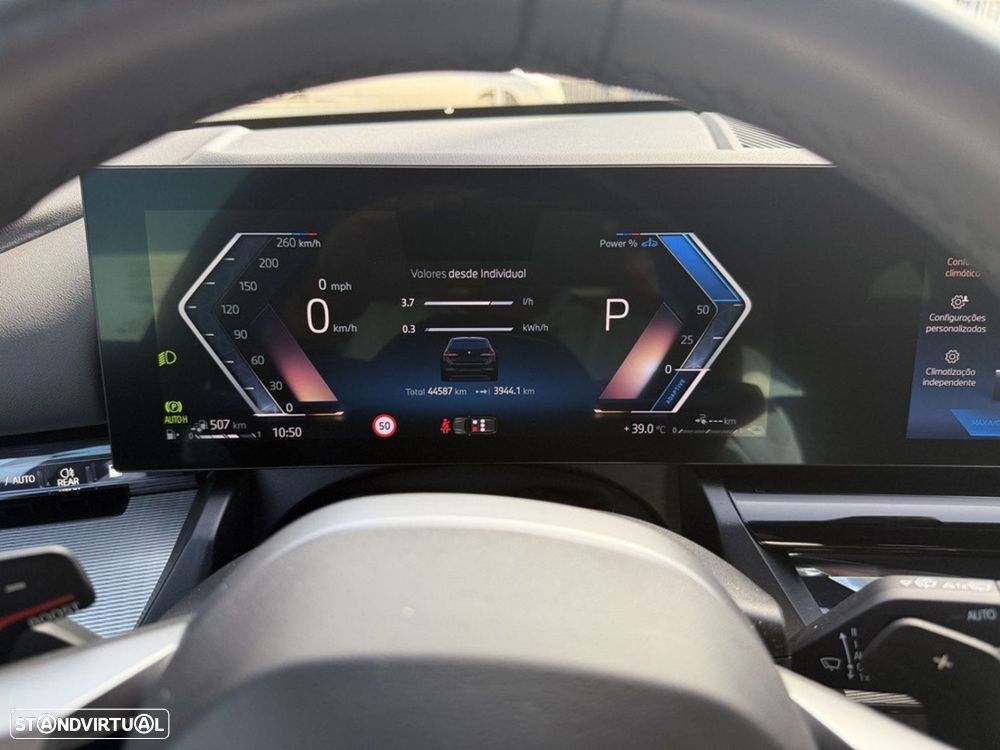 BMW 530 e Pack Desportivo M — fotografia 14