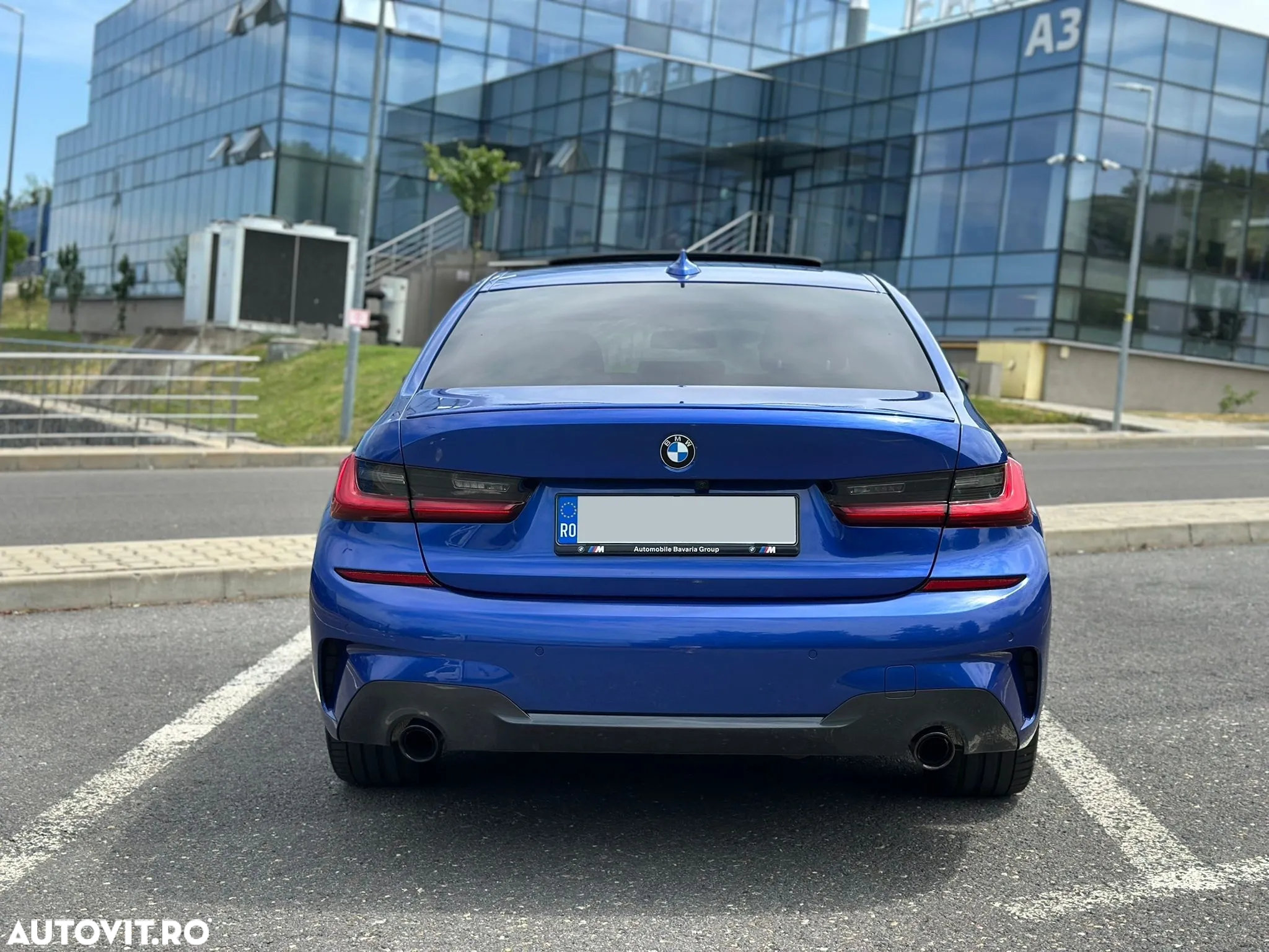 BMW Seria 3 330i AT M Sport - 6