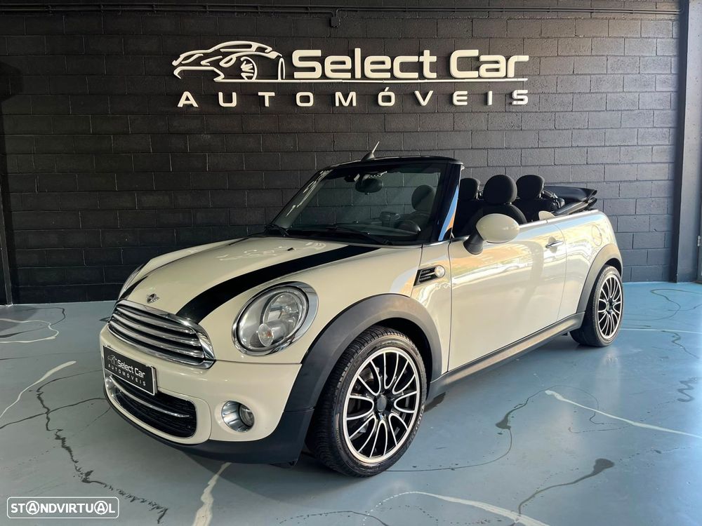 MINI 3 Portas Cooper D - 1