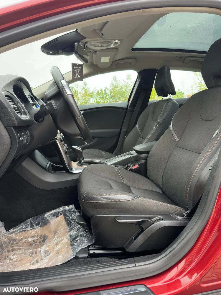 Volvo V40 Cross Country D2 Powershift Ocean Race - 14