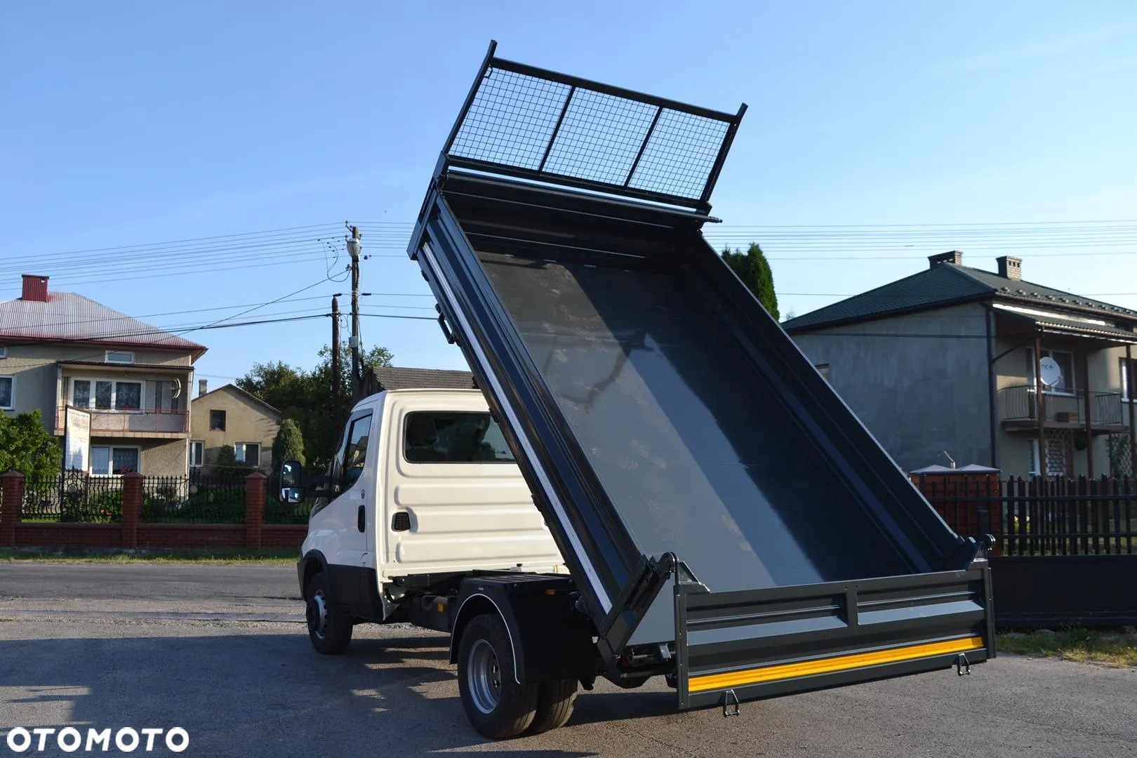 Iveco DAILY 72-180 70-210 72C Nowy 3-stronny WYWROT Kiper WYWROTKA BLOKADA MOSTU 65C 50C 35C - 3