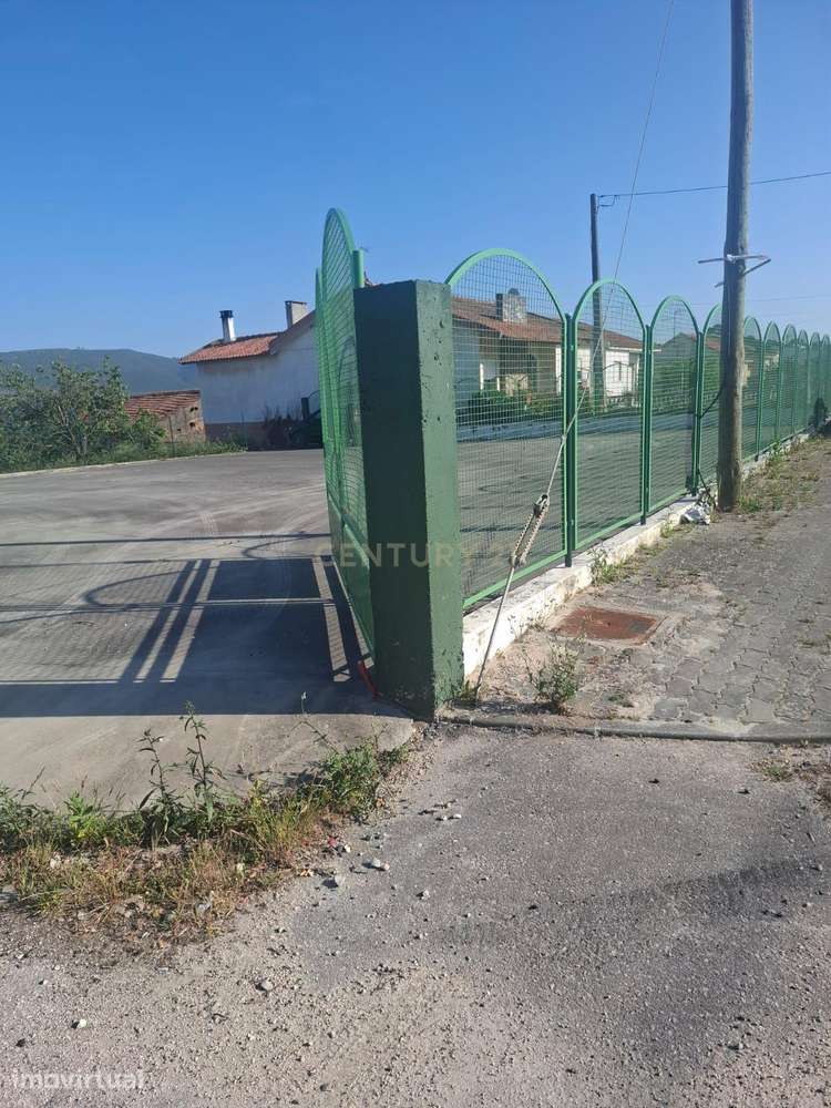 Terreno Polivalente com 3600m2 - Grande imagem: 3/3