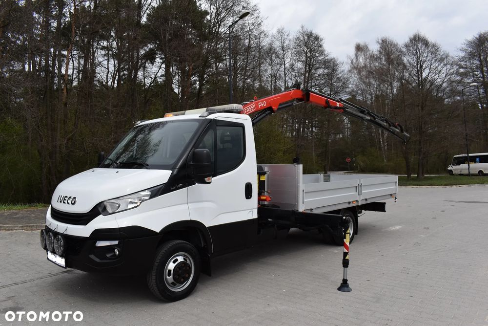 Iveco 35C16 HDS/ ŻURAW FASSI F40 STEROWANIE RADIOWE/NISKI PRZEBIEG - 2