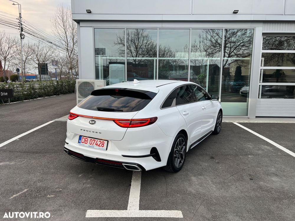 Kia Pro Ceed - 3