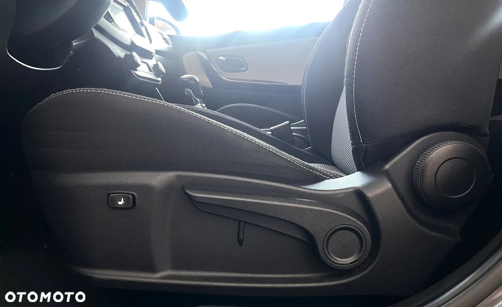 Kia Ceed 1.6 GDI Business Line - 22