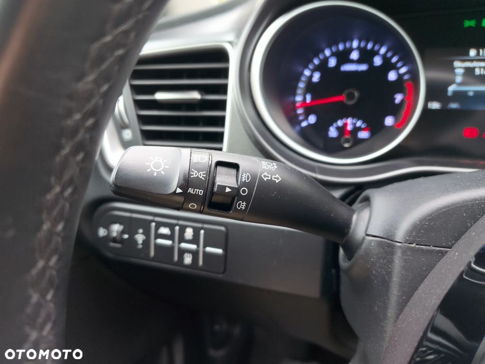 Kia Ceed 1.5 T-GDI M - 22
