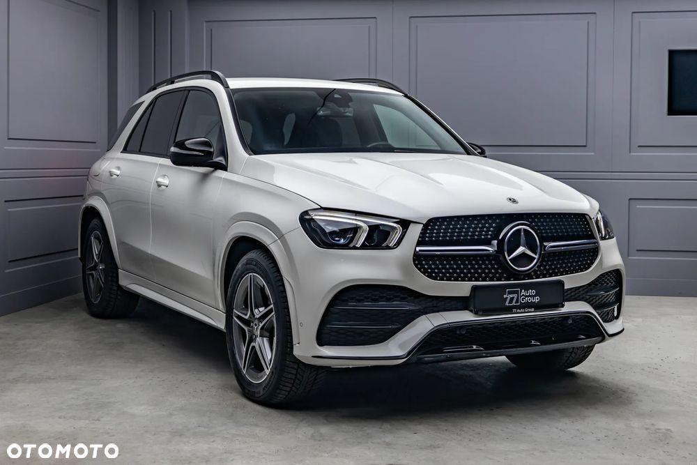 Mercedes-Benz GLE 300 d 4Matic 9G-TRONIC AMG Line - 3