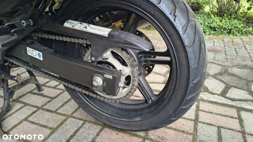 Honda CBF - 8
