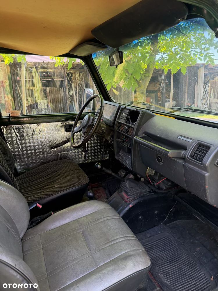 Suzuki Samurai - 6